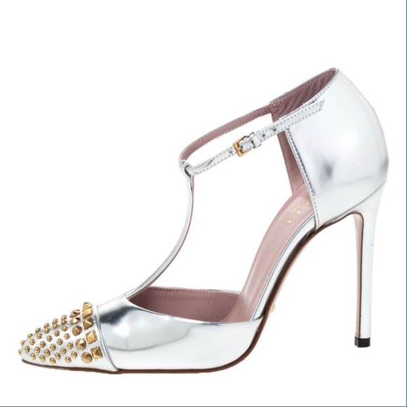 🤍Metallic Silver Leather Studded T Strap Pumps🤍 - Picture 6 of 9